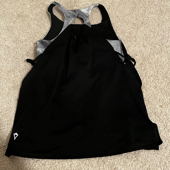 Black and Gray Ivivva Tank - Picture 5 of 6